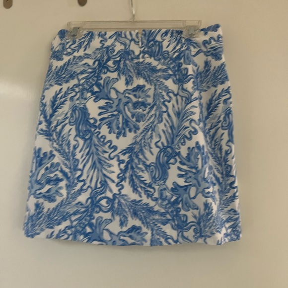 Lilly Pulitzer Blue and White Women's Jonas skort - Picture 2 of 4